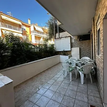 Apartment House 77